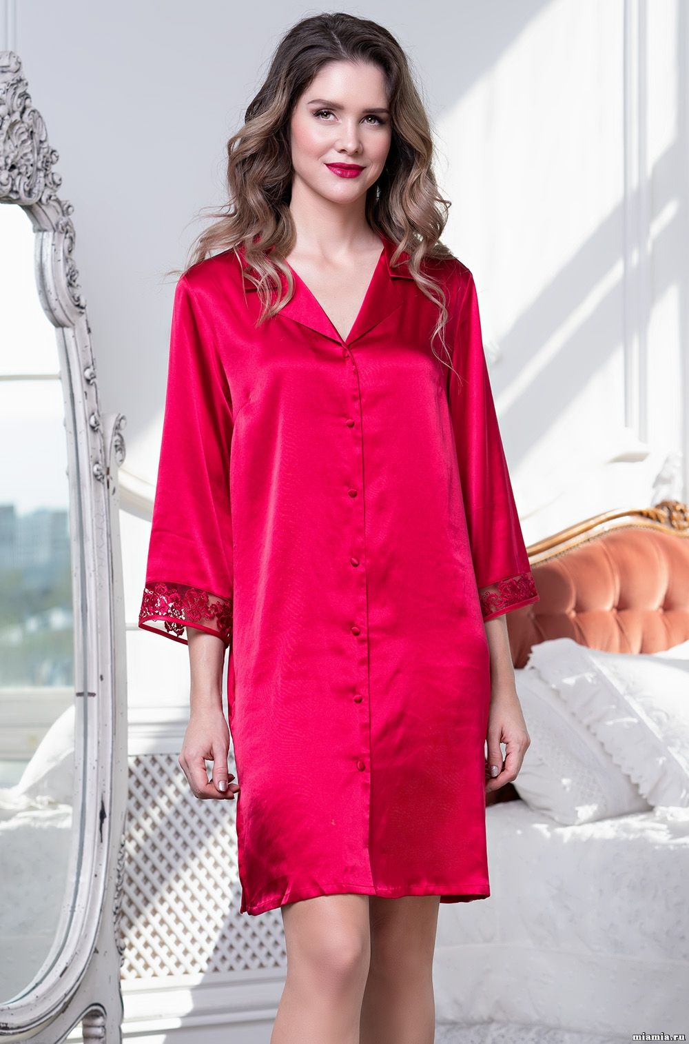 Короткий халат на пуговицах Mia-Amore 8587 "Marisia"