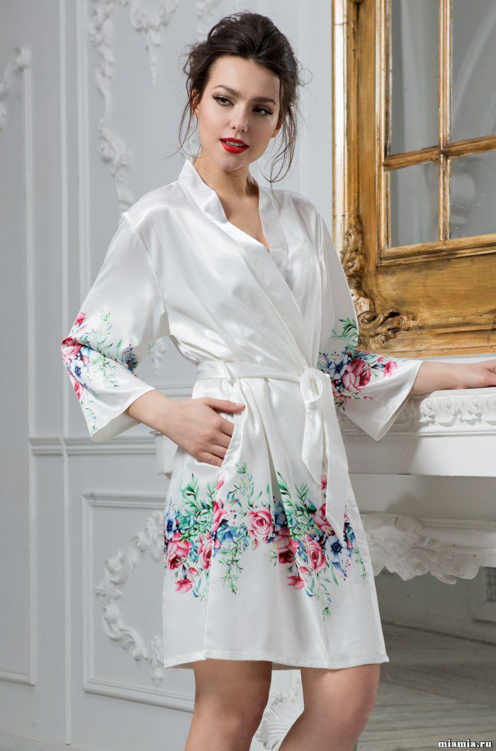 Короткий классический халат Mia-Amore 8053 "Franchesca" 